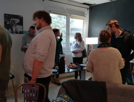 les salarié(e)s de Par'Temps sont venus s'informer sur les nouvelles procédures