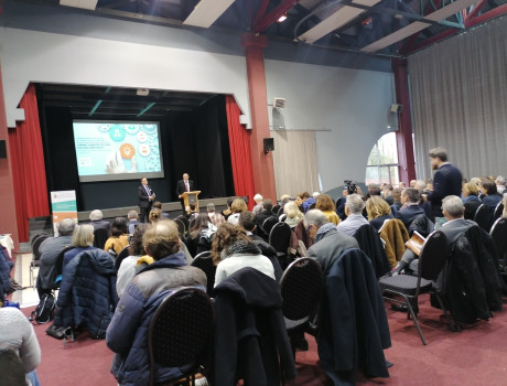 Réunion autour de l'emploi et du CV TOUR